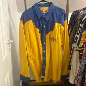 Dickies shirt